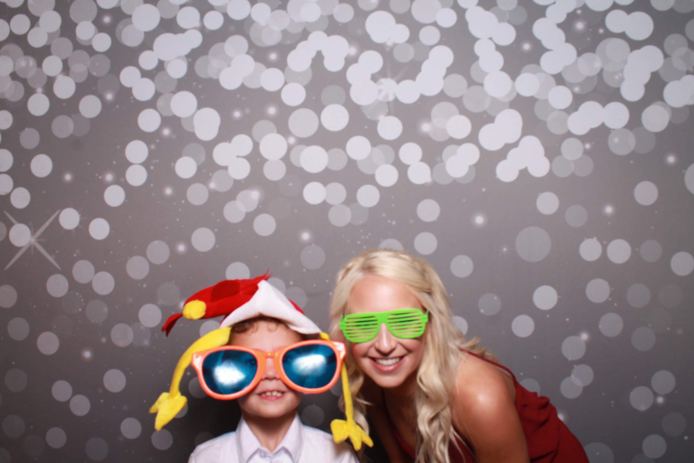 Lindsey Adams Reception at The Madison | View more photos from the event at gallery.photoboothcincy.com/u/PhotoBoothCincy/Lindsey-Adams-Reception-at-The-Madison